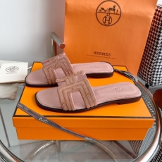 Hermes Slippers